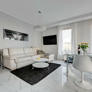 Luxury Long Island , Gdańsk Polska